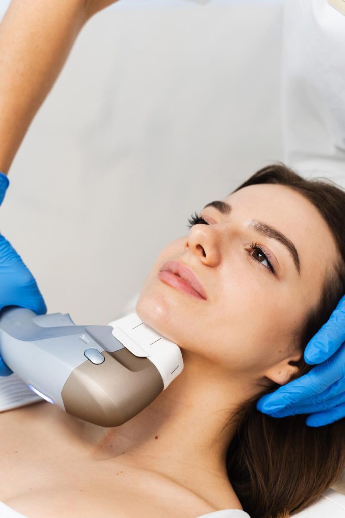 Skin care clinic near me in Sunrise FL offering facials, body contouring and advanced beauty treatments