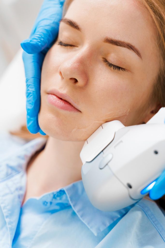 Skin care clinic near me in Sunrise FL offering facials, body contouring and advanced beauty treatments