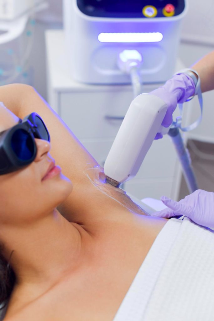 Skin care clinic near me in Sunrise FL offering facials, body contouring and advanced beauty treatments